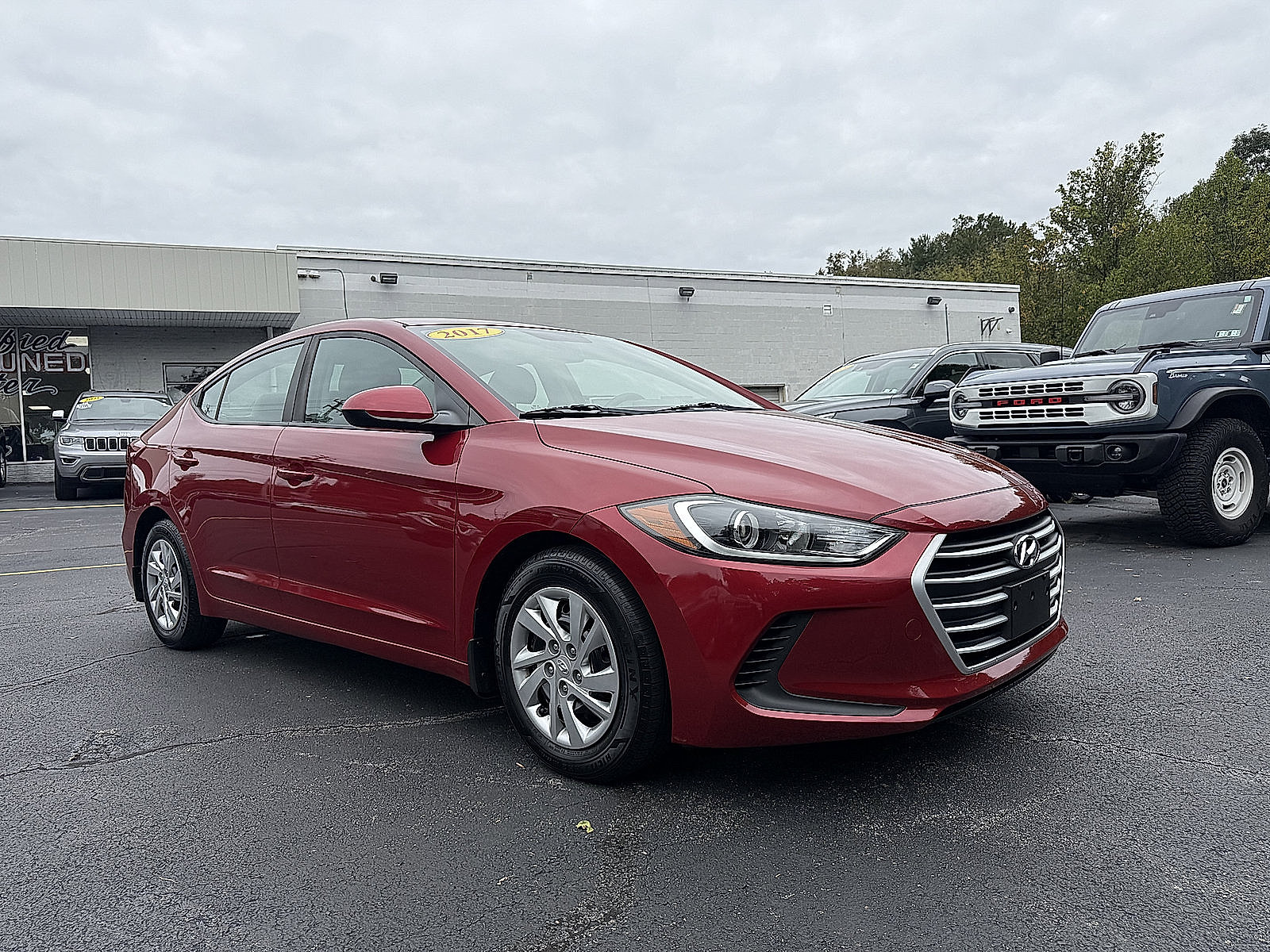 Used 2017 Hyundai Elantra SE FWD image 20