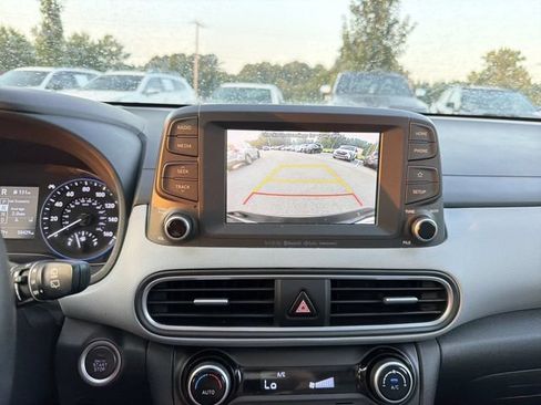 Used 2019 Hyundai Kona Limited AWD/4WD image 32