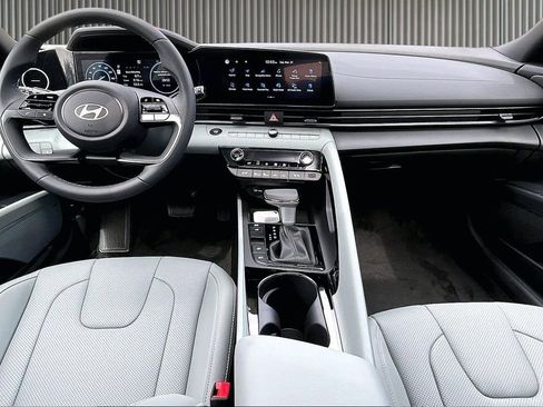 New 2026 Hyundai Elantra Limited FWD image 6