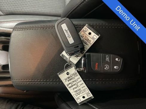 New 2026 Jeep Compass Trailhawk AWD/4WD image 21