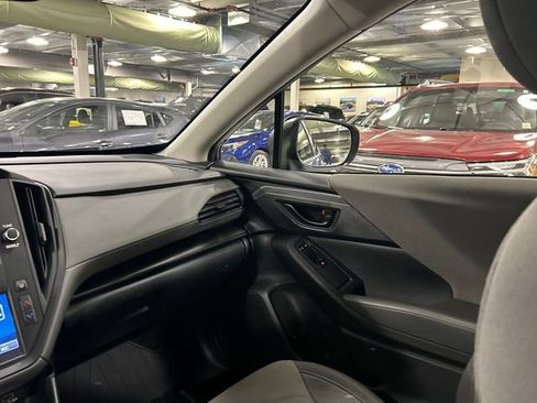 Used 2024 Subaru Crosstrek 2.0i AWD/4WD image 23
