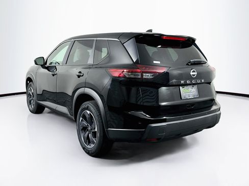 Used 2025 Nissan Rogue SV FWD image 5