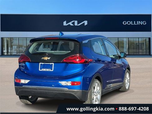 Used 2018 Chevrolet Bolt LT image 3