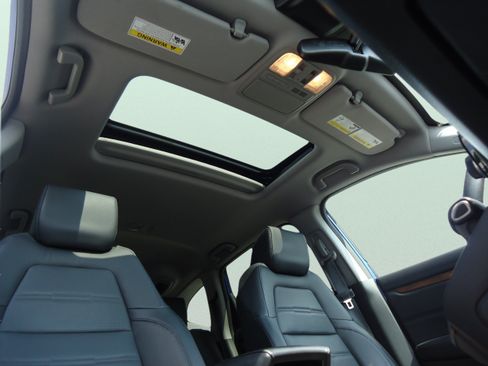 Used 2020 Honda CR-V Touring image 28