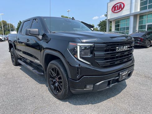 Used 2023 GMC Sierra 1500 Elevation AWD/4WD image 12