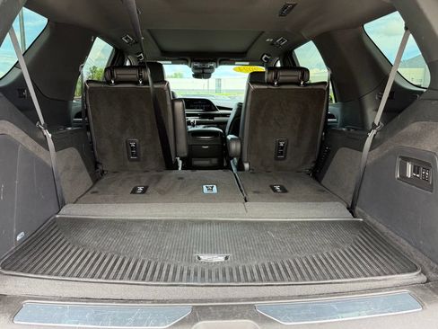 Used 2024 Cadillac Escalade Sport w/ LPO, ONYX Package AWD/4WD image 44