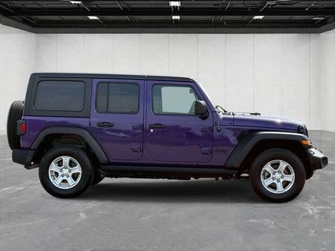 Used 2023 Jeep Wrangler Unlimited Sport AWD/4WD image 5