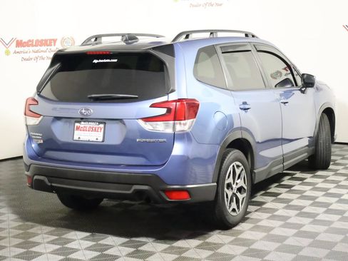 Used 2024 Subaru Forester Premium AWD/4WD image 5
