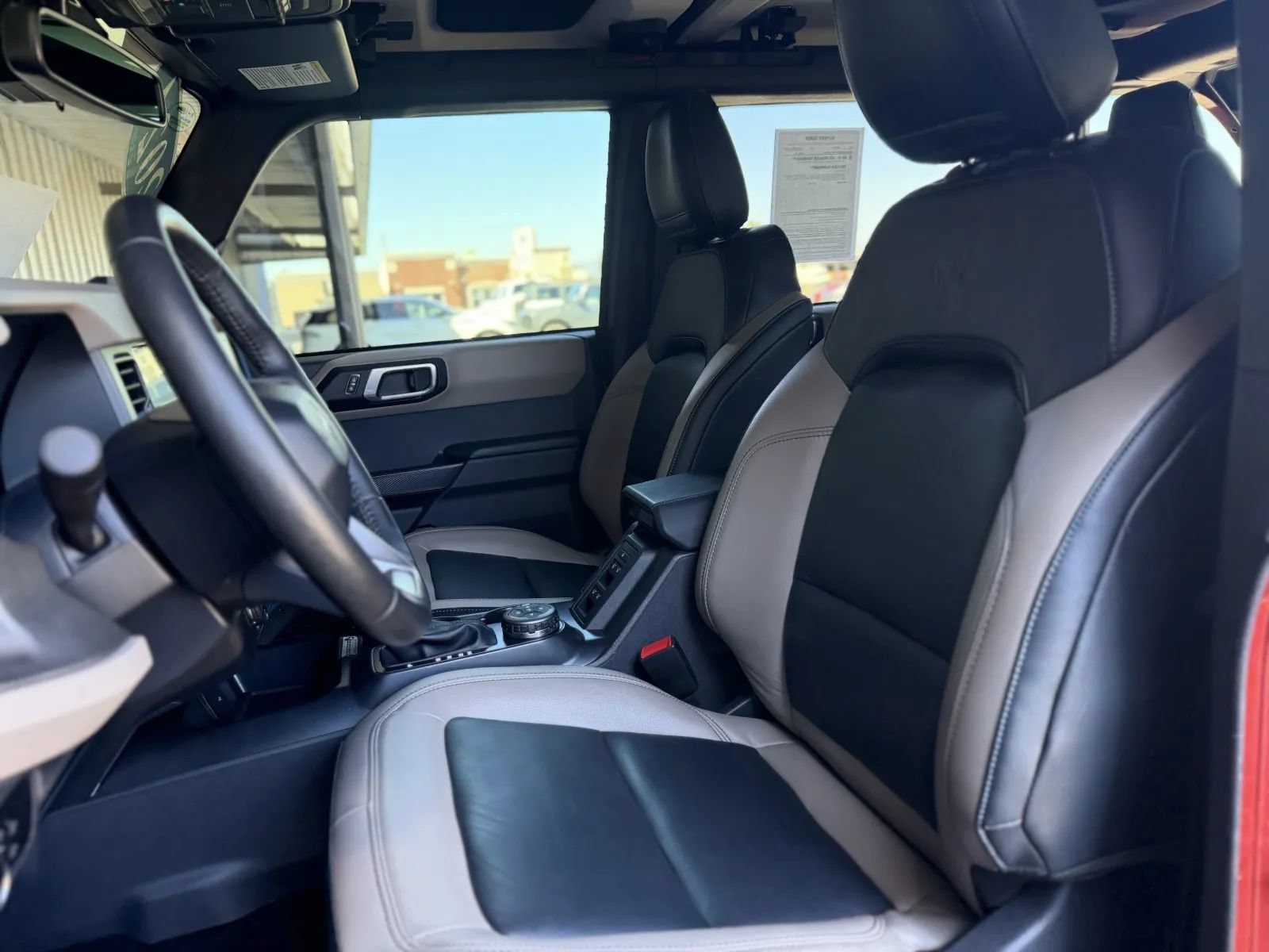 Used 2024 Ford Bronco Wildtrak AWD/4WD image 15