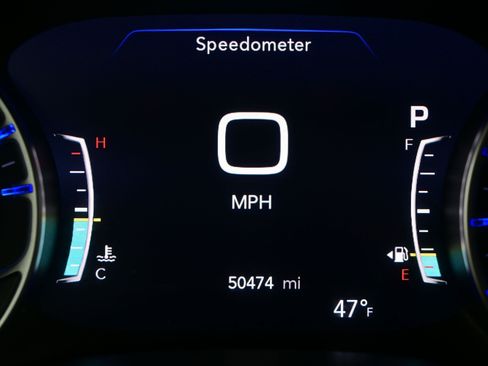 Used 2024 Chrysler Pacifica Touring-L FWD image 25