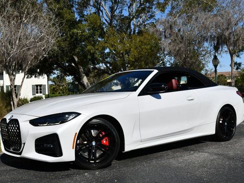 Used 2022 BMW 430i Convertible w/ M Sport Package image 2