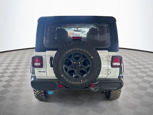 Used 2023 Jeep Wrangler Unlimited w/ 8.4" Radio Group image 7