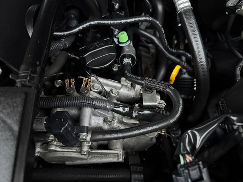 Used 2012 Nissan Frontier S image 43