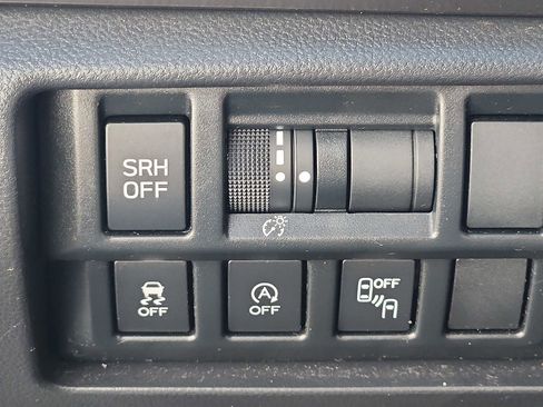 Used 2022 Subaru Crosstrek 2.5i Limited w/ Moonroof Package 2 image 26