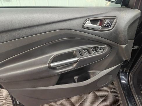 Used 2017 Ford Escape Titanium AWD/4WD image 47