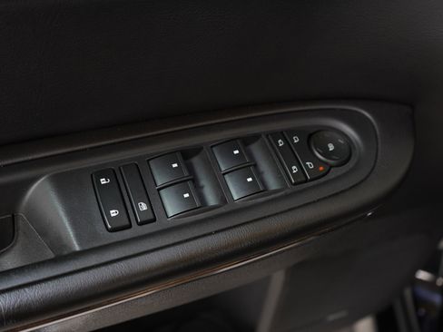 Used 2016 GMC Acadia Denali AWD/4WD image 21