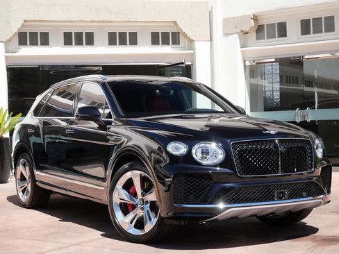Used 2025 Bentley Bentayga Extended Wheelbase AWD/4WD image 1
