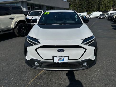 Used 2025 Subaru Solterra AWD/4WD image 3