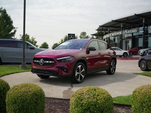 Certified 2026 Mercedes-Benz GLA 250 4MATIC image 4
