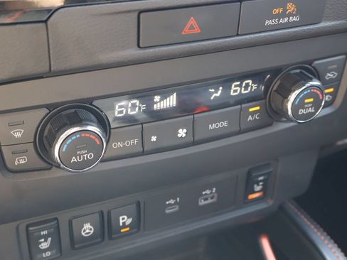 Used 2023 Nissan Frontier Pro-X w/ Pro-X Premium Package RWD image 25
