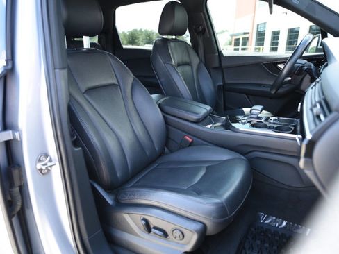 Used 2019 Audi Q7 3.0T Prestige image 16