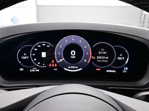Certified 2024 Porsche Cayenne AWD/4WD image 9