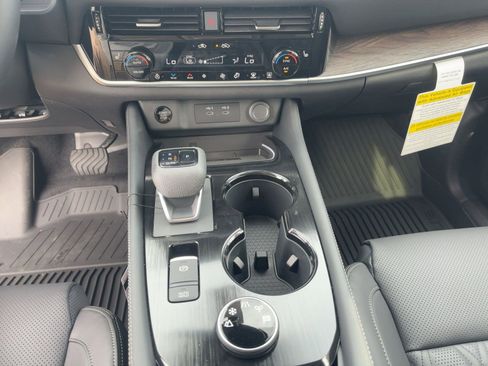 New 2026 Nissan Rogue Platinum w/ Tech Package image 26