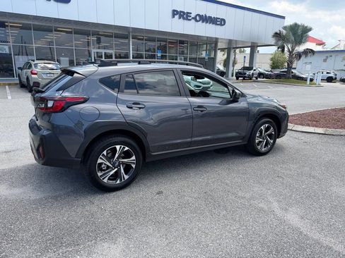 Used 2026 Subaru Crosstrek 2.5i Premium AWD/4WD image 3