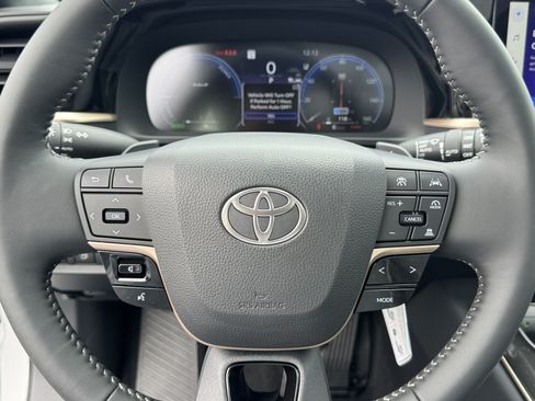 New 2026 Toyota Crown Signia AWD/4WD image 21