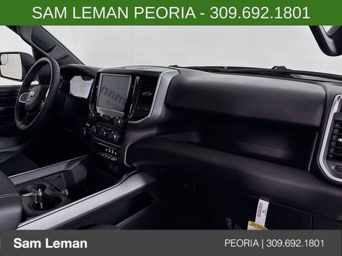 New 2026 RAM 1500 Express AWD/4WD image 26