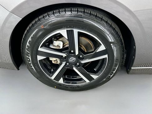 Used 2024 Nissan Sentra SV image 29