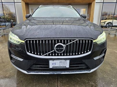 Used 2023 Volvo XC60 B5 Ultimate w/ Protection Package Premier image 2