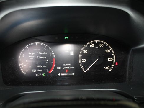 Used 2025 Honda CR-V EX-L image 10
