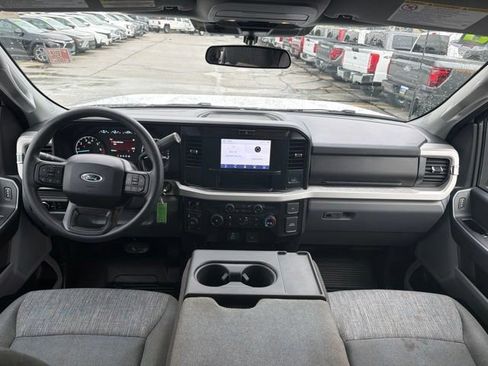 Certified 2025 Ford F350 XLT AWD/4WD image 24