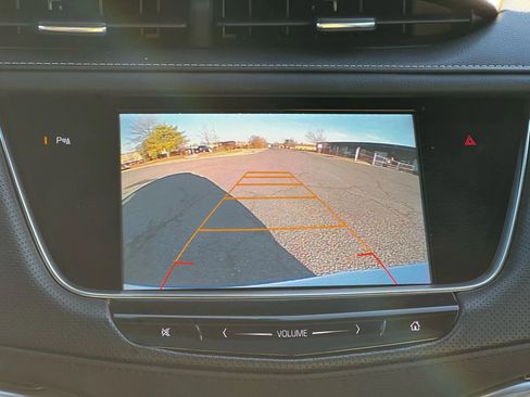 Used 2017 Cadillac XT5 Premium Luxury image 27