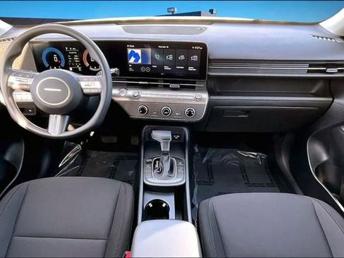 New 2026 Hyundai Kona SE AWD/4WD image 5