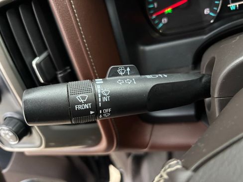 Used 2016 Chevrolet Silverado 2500 High Country w/ High Country Premium Package image 21