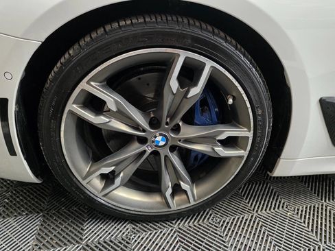 Used 2019 BMW M550i xDrive image 37