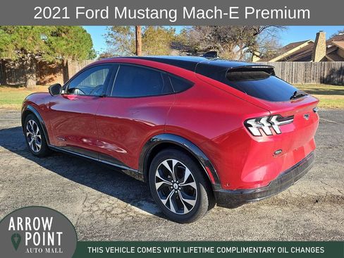 Used 2021 Ford Mustang Mach-E Premium image 8