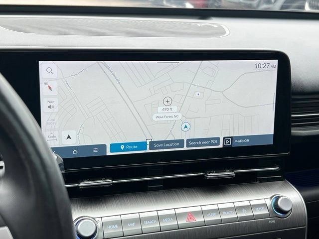 Used 2024 Hyundai Kona Limited AWD/4WD image 34