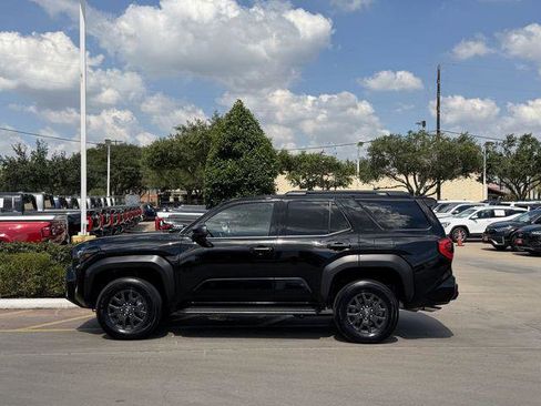 Certified 2025 Toyota 4Runner SR5 RWD image 4