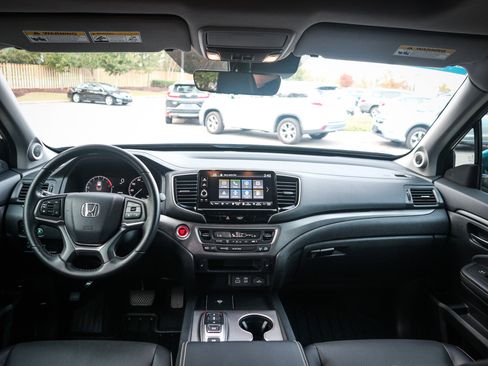 Certified 2024 Honda Ridgeline RTL image 28