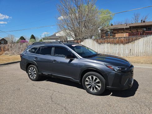 Certified 2023 Subaru Outback Limited XT image 2