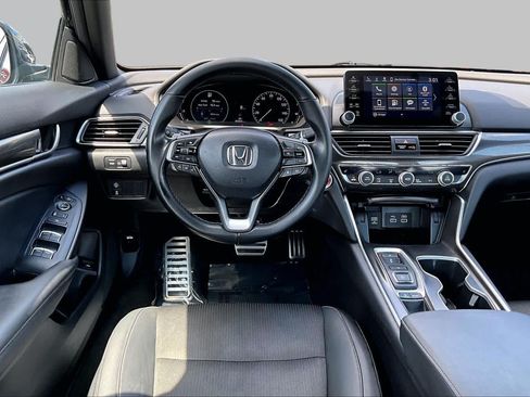 Used 2022 Honda Accord Sport image 6