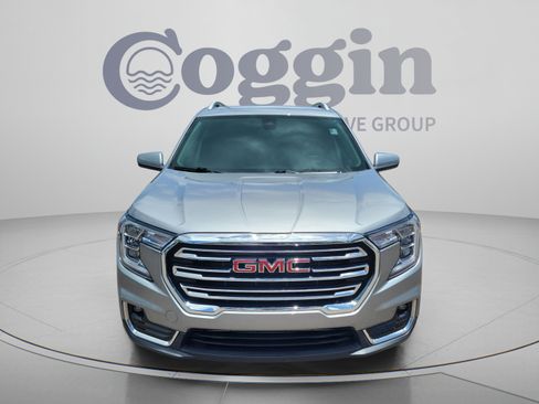 Used 2023 GMC Terrain SLT FWD image 8