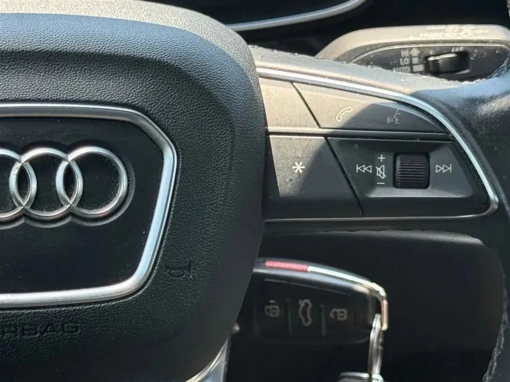 Used 2021 Audi Q3 2.0T Premium AWD/4WD image 12