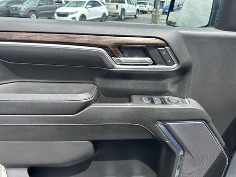 Used 2024 GMC Sierra 1500 Elevation RWD image 15