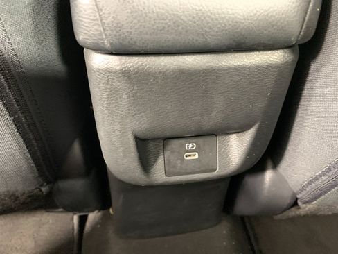 Used 2024 Nissan Versa SR w/ Trunk Package FWD image 32