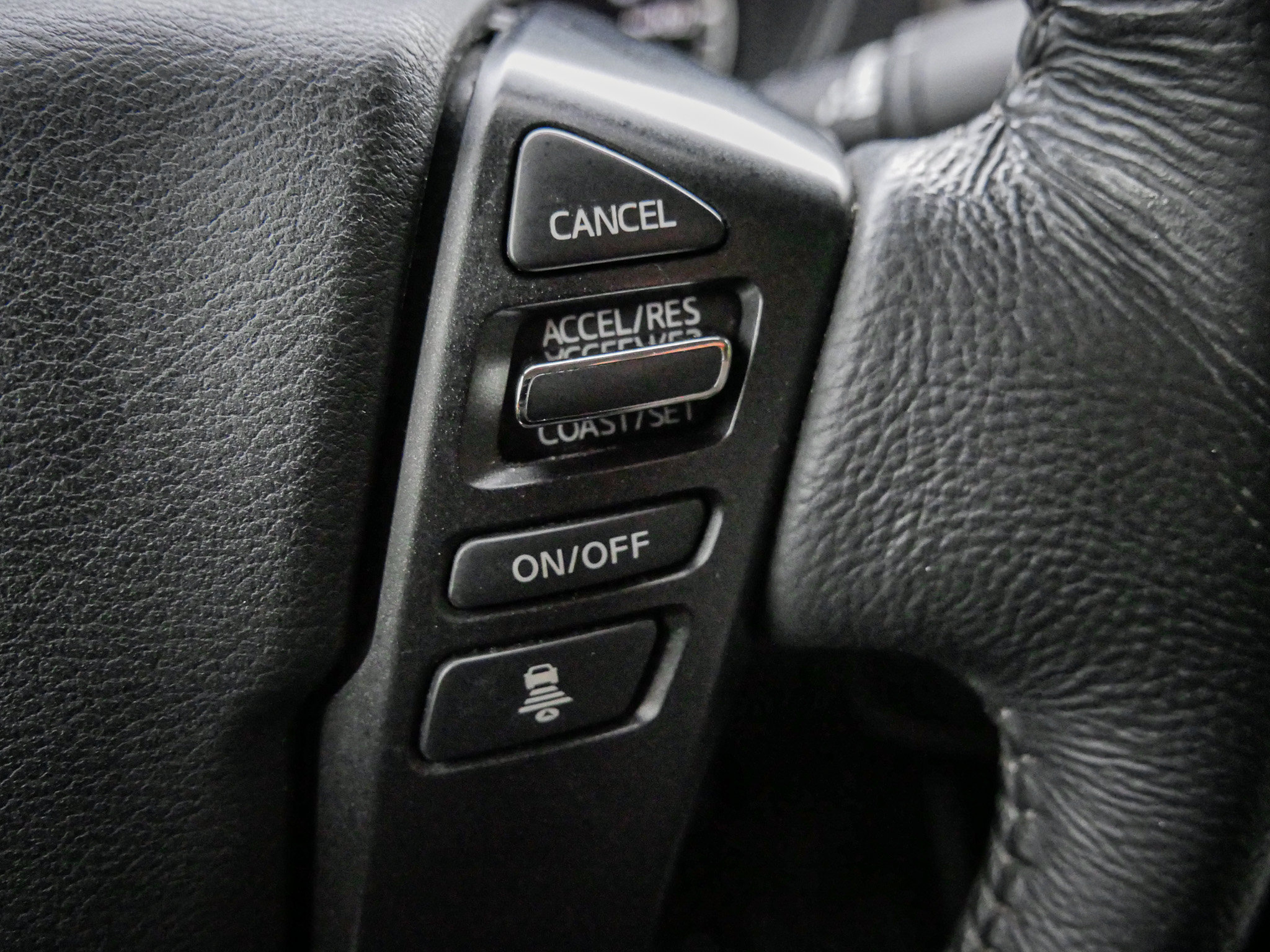 Used 2022 Nissan Frontier SV w/ Technology Package RWD image 20