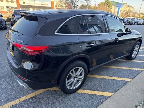 Certified 2025 Mercedes-Benz GLC 300 image 10